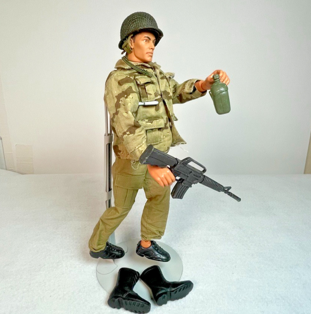 G.I. Joe 12” Figure Vtg 1996 Hasbro w/ Camo Top, Rifle & Mixed Gear Lot